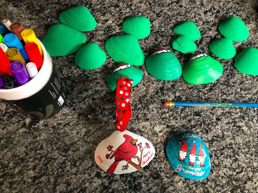 Painting Grinch giveaway shells